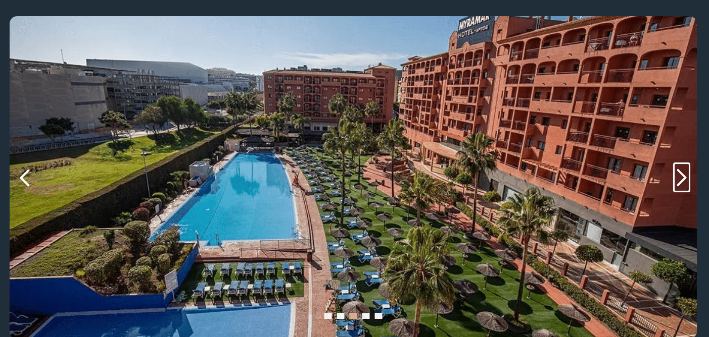 Studer massasjeterapi i Spania med Axelsons 2 Aparthotel ILUNION Miramar med basseng og leilighetsbygninger